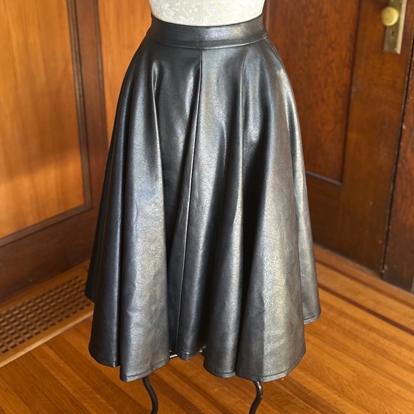 Black Faux Leather Circle Skirt Midi, Vixen by Micheline Pitt - Picture 1 of 8